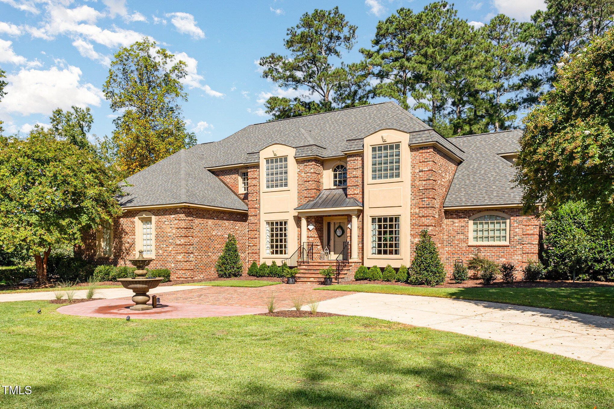 1160 Country Club Road Smithfield, NC 27577 - Photo 4 of 95 004_kv0a1132-edit_411