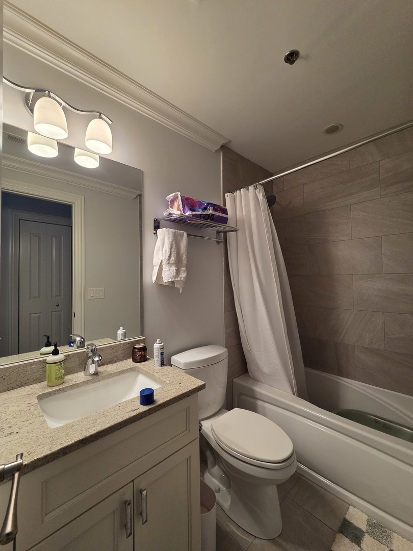 22 North Aberdeen Street, Unit 308 Chicago, IL 60607 - Photo 10 of 18