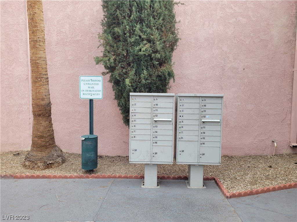 2194 East Desert Inn Road Las Vegas, NV 89169 - Photo 15 of 15