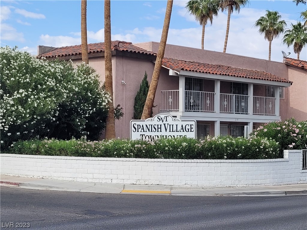 2194 East Desert Inn Road Las Vegas, NV 89169 - Photo 2 of 15 street view on Desert inn.