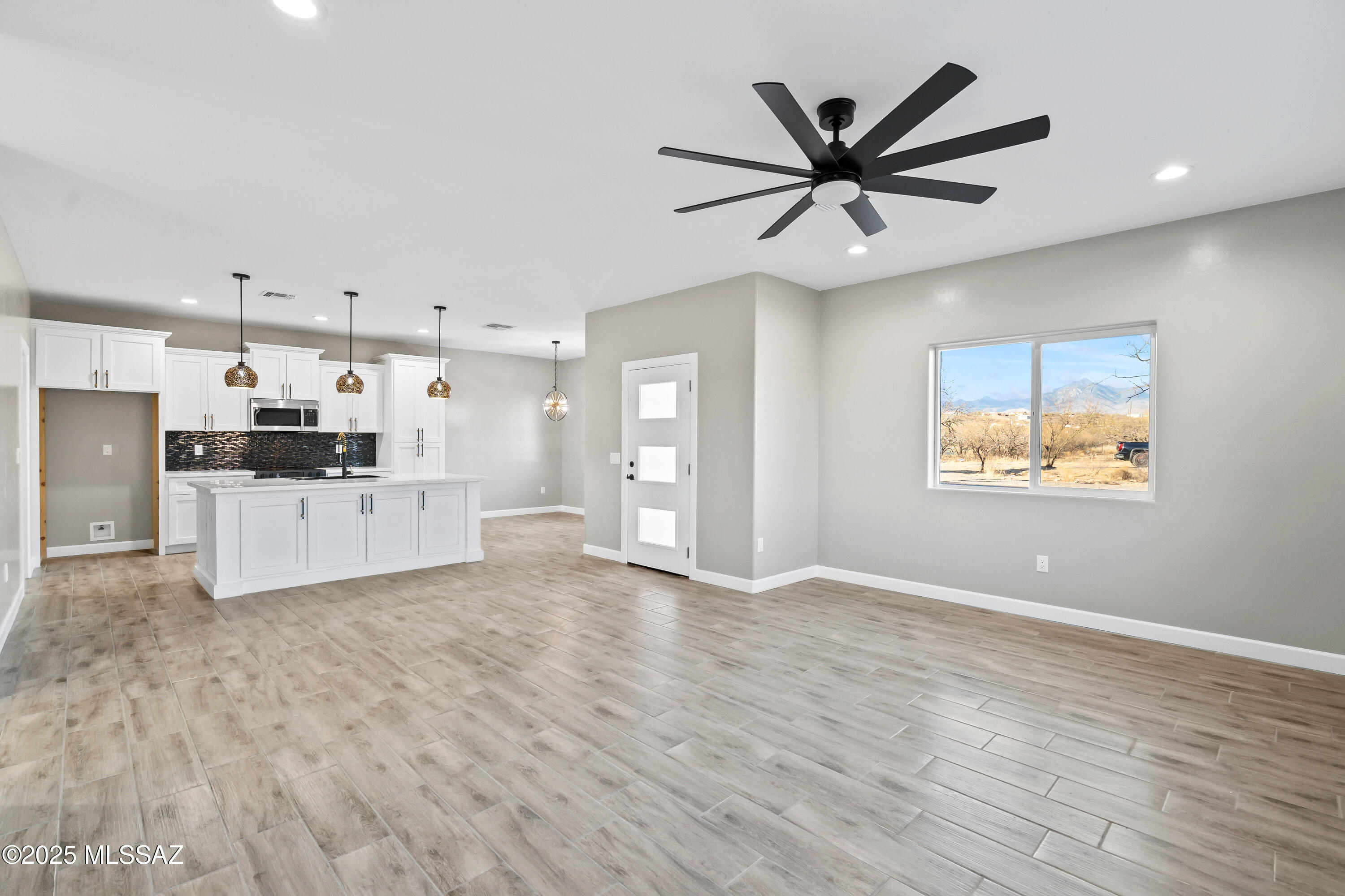 1838 Fortis Court Rio Rico, AZ 85648 - Photo 6 of 38