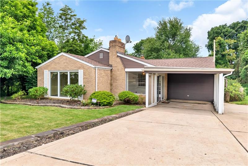 267 Coraopolis Road Coraopolis, PA 15108 - Photo 2 of 25 Gallery Image 2