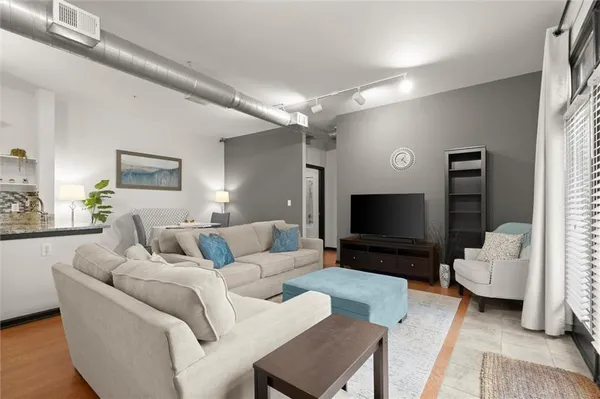 $310,000 | 5300 Peachtree Road, Unit 501, Atlanta, GA 30341