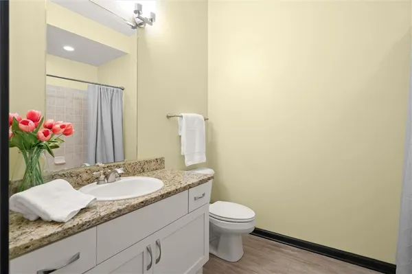 $310,000 | 5300 Peachtree Road, Unit 501, Atlanta, GA 30341