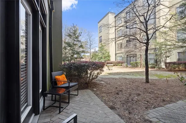 $310,000 | 5300 Peachtree Road, Unit 501, Atlanta, GA 30341