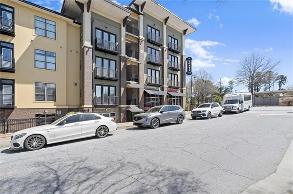 $310,000 | 5300 Peachtree Road, Unit 501, Atlanta, GA 30341