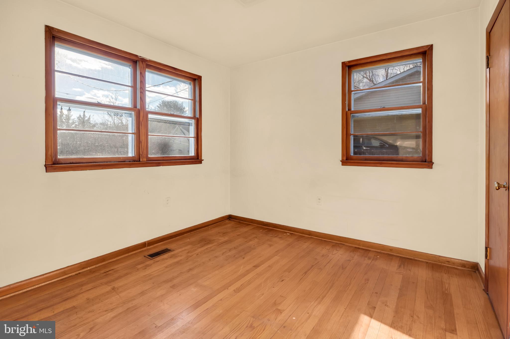 3716 Tuck Avenue Point of Rocks, MD 21777 - Photo 10 of 24 Front Bedroom