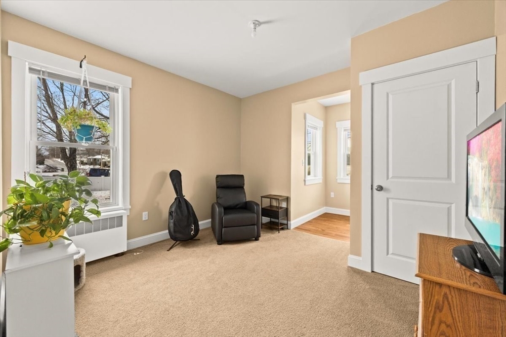 88 Arnold Road North Attleboro, MA 02760 - Photo 14 of 38