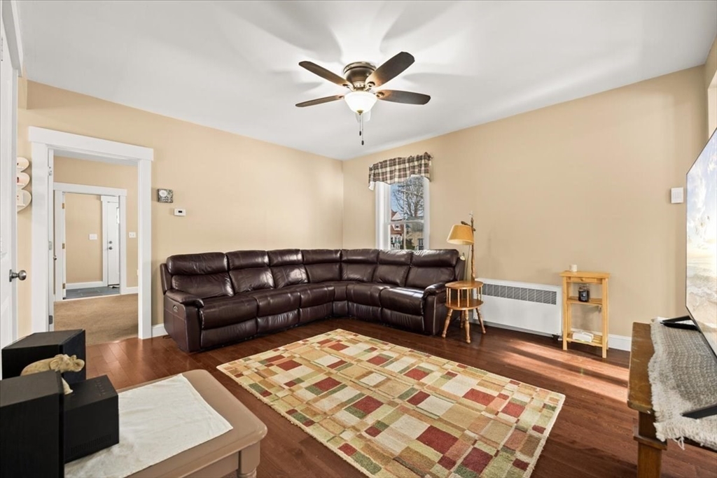 88 Arnold Road North Attleboro, MA 02760 - Photo 9 of 38