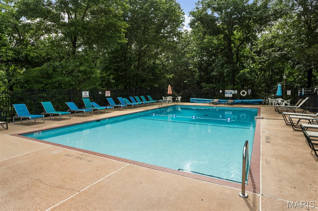 605 Pine Ridge Trails Court, Unit B Ballwin, MO 63021 - Photo 46 of 49