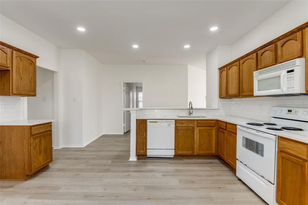 4153 Cherry Ridge Drive Frisco, TX 75033 - Photo 5 of 29 Gallery Image 5