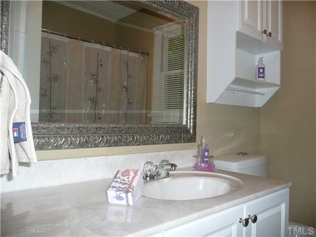 6705 Glendower Road Raleigh, NC 27613 - Photo 16 of 16 Guest bathroom