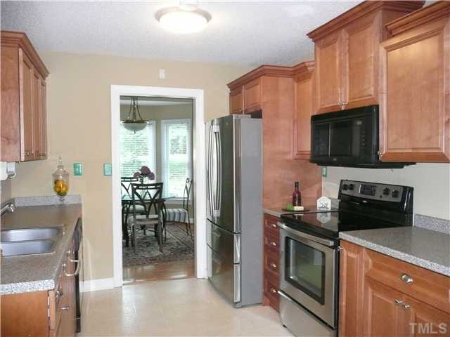 6705 Glendower Road Raleigh, NC 27613 - Photo 8 of 16