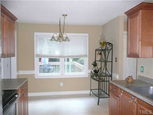 6705 Glendower Road Raleigh, NC 27613 - Photo 10 of 16