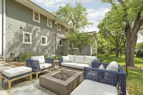 $1,350,000 | 6912 Paiute Drive, Edina, MN 55439