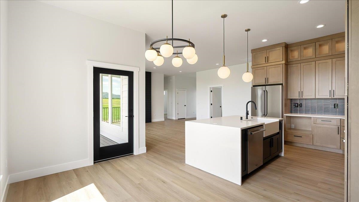 8521 West Dahl Road Deer Park, WA 99006 - Photo 14 of 41