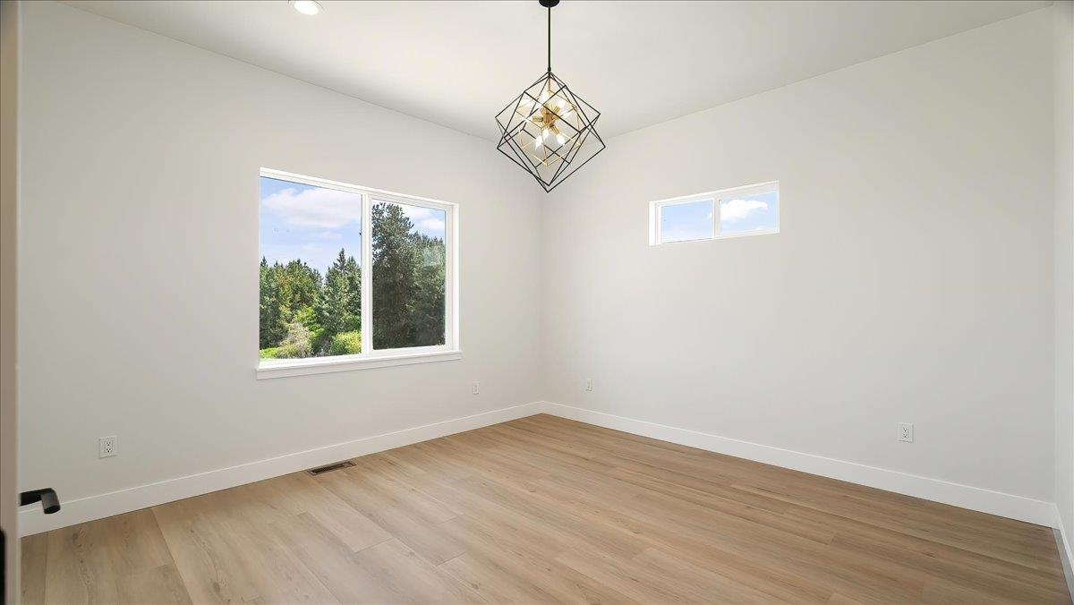 8521 West Dahl Road Deer Park, WA 99006 - Photo 19 of 41