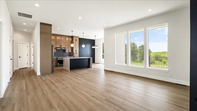 $689,000 | 8521 West Dahl Road, Deer Park, WA 99006