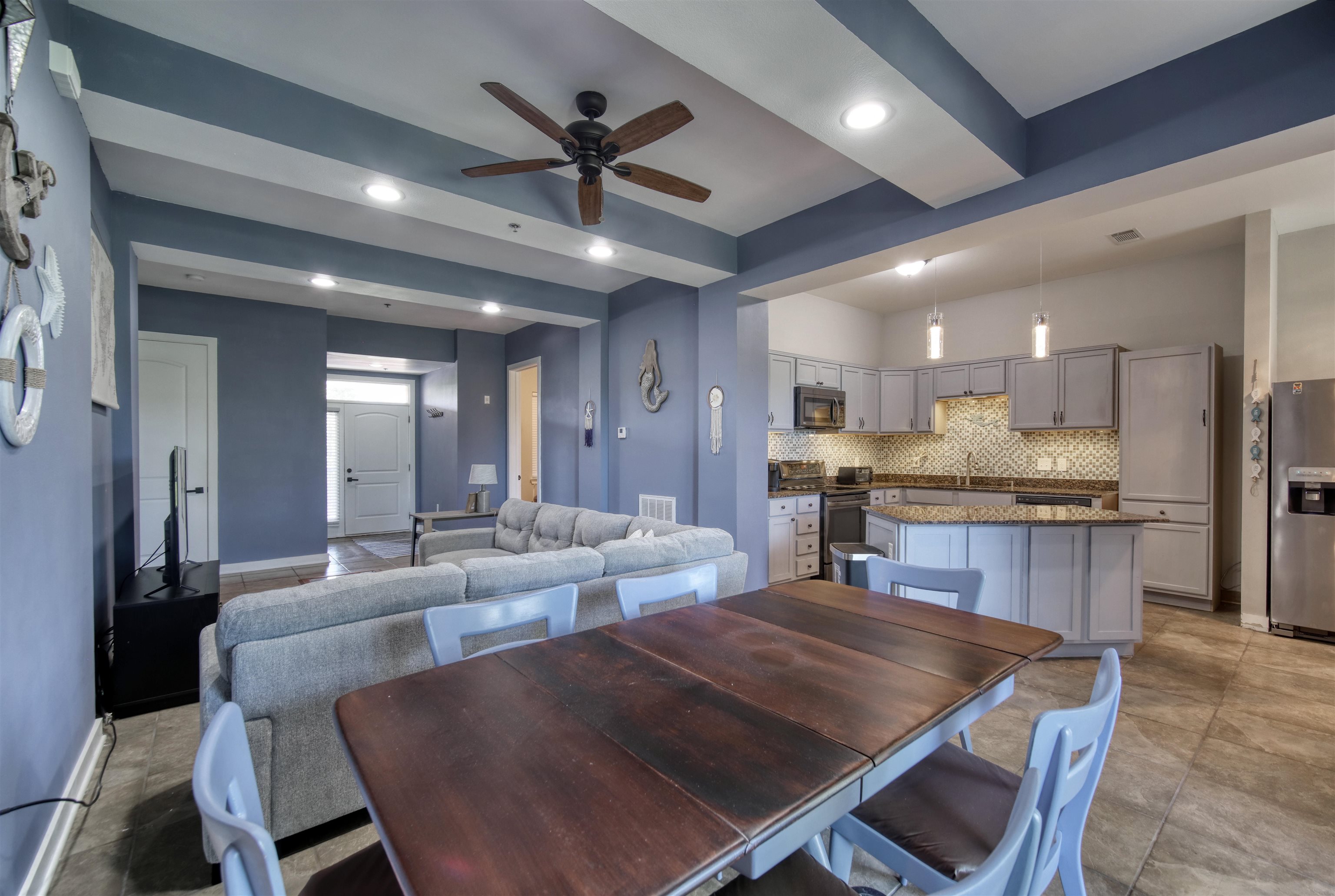 1430 Regency Road, Unit 202 Gulf Shores, AL 36542 - Photo 4 of 17