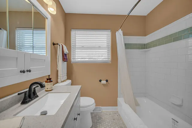 $259,900 | 622 East 54th Avenue, Merrillville, IN 46410