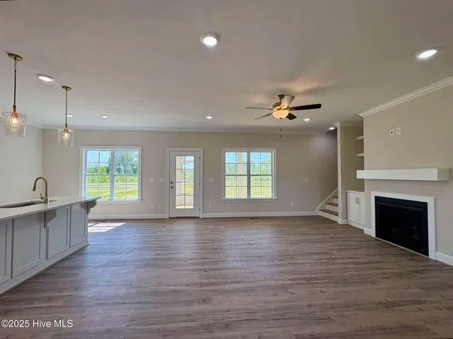 $399,900 | 7553 Sweetwater Drive, Nashville, NC 27856