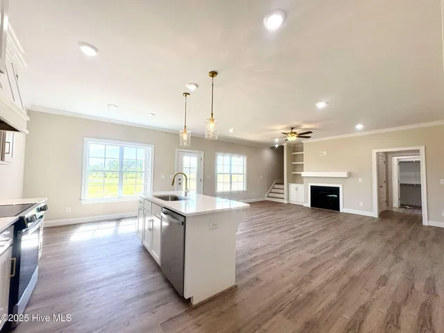 $399,900 | 7553 Sweetwater Drive, Nashville, NC 27856