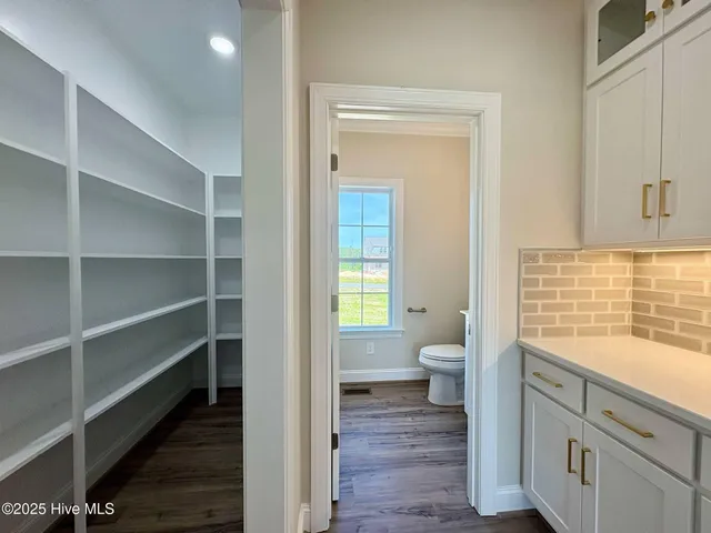 $399,900 | 7553 Sweetwater Drive, Nashville, NC 27856