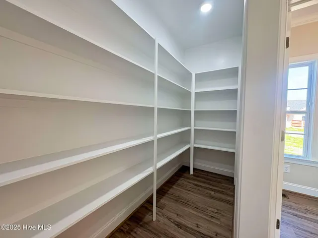 $399,900 | 7553 Sweetwater Drive, Nashville, NC 27856