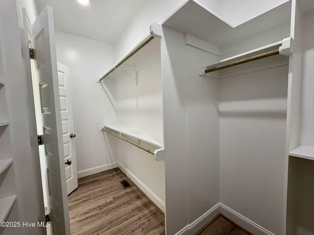 $399,900 | 7553 Sweetwater Drive, Nashville, NC 27856