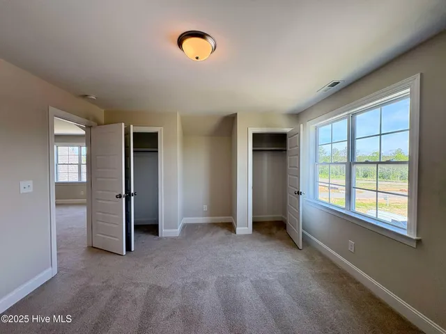 $399,900 | 7553 Sweetwater Drive, Nashville, NC 27856