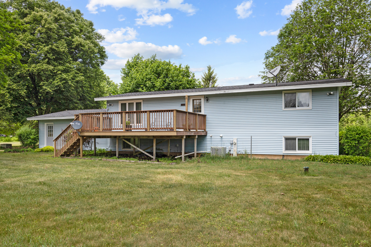 14413 Pleasant Valley Road Woodstock, IL 60098 - Photo 21 of 30