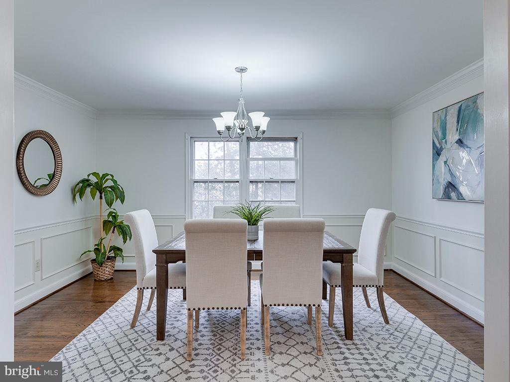 7217 Greentree Road Bethesda, MD 20817 - Photo 13 of 52