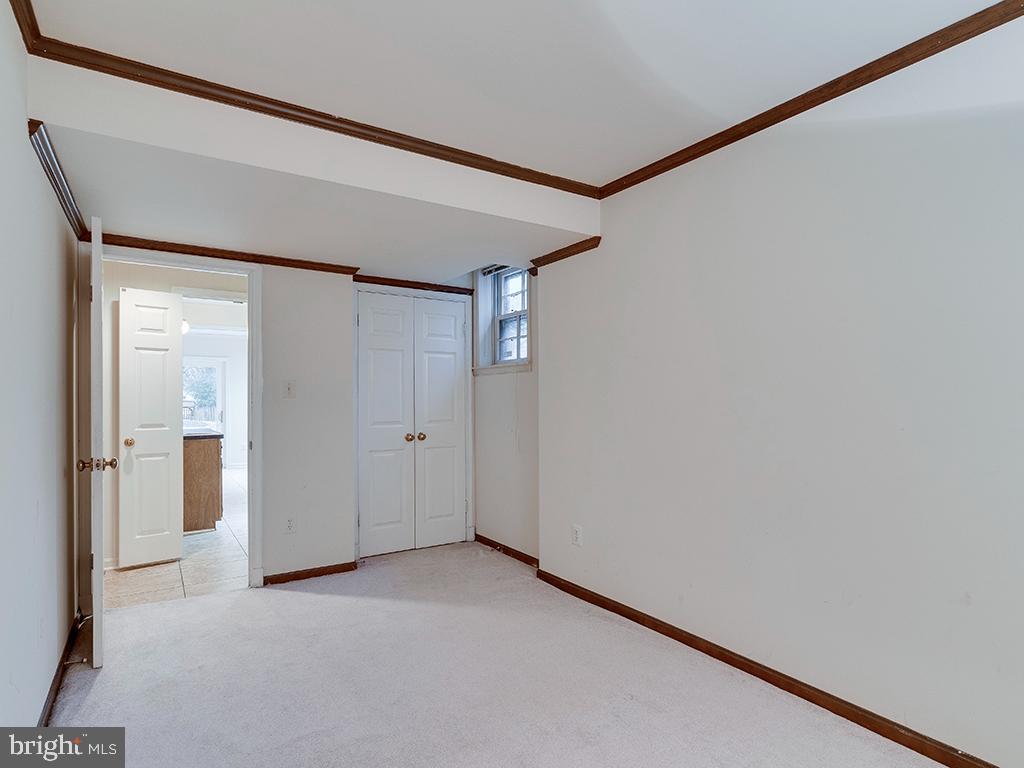 7217 Greentree Road Bethesda, MD 20817 - Photo 39 of 52