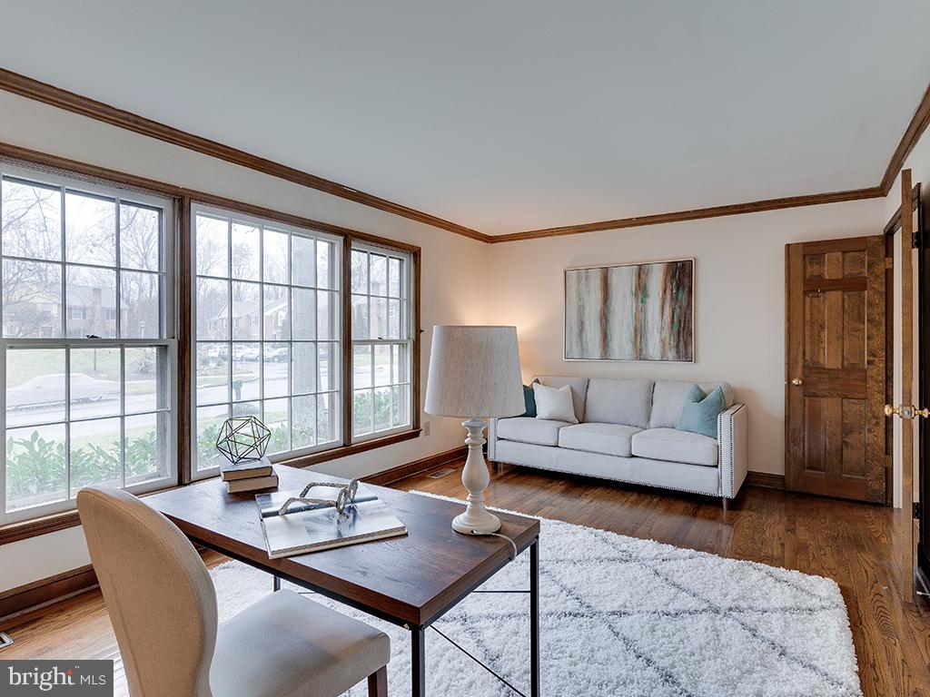 7217 Greentree Road Bethesda, MD 20817 - Photo 10 of 52