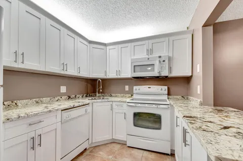 $132,000 | 3531 Tall Pine Way, Unit C1, Greenacres, FL 33463