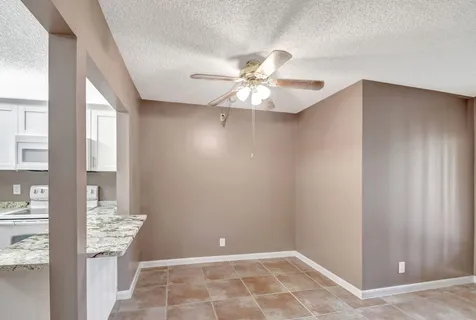 $132,000 | 3531 Tall Pine Way, Unit C1, Greenacres, FL 33463