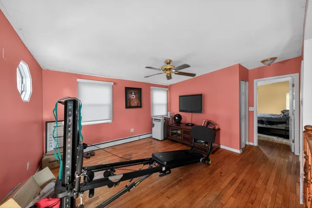 $439,900 | 303 Lionel Road, Riverside, IL 60546