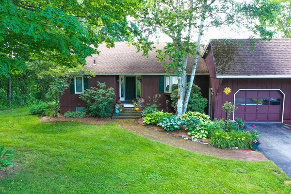 $449,000 | 103 Silver Circle, Barre Town, VT 05641