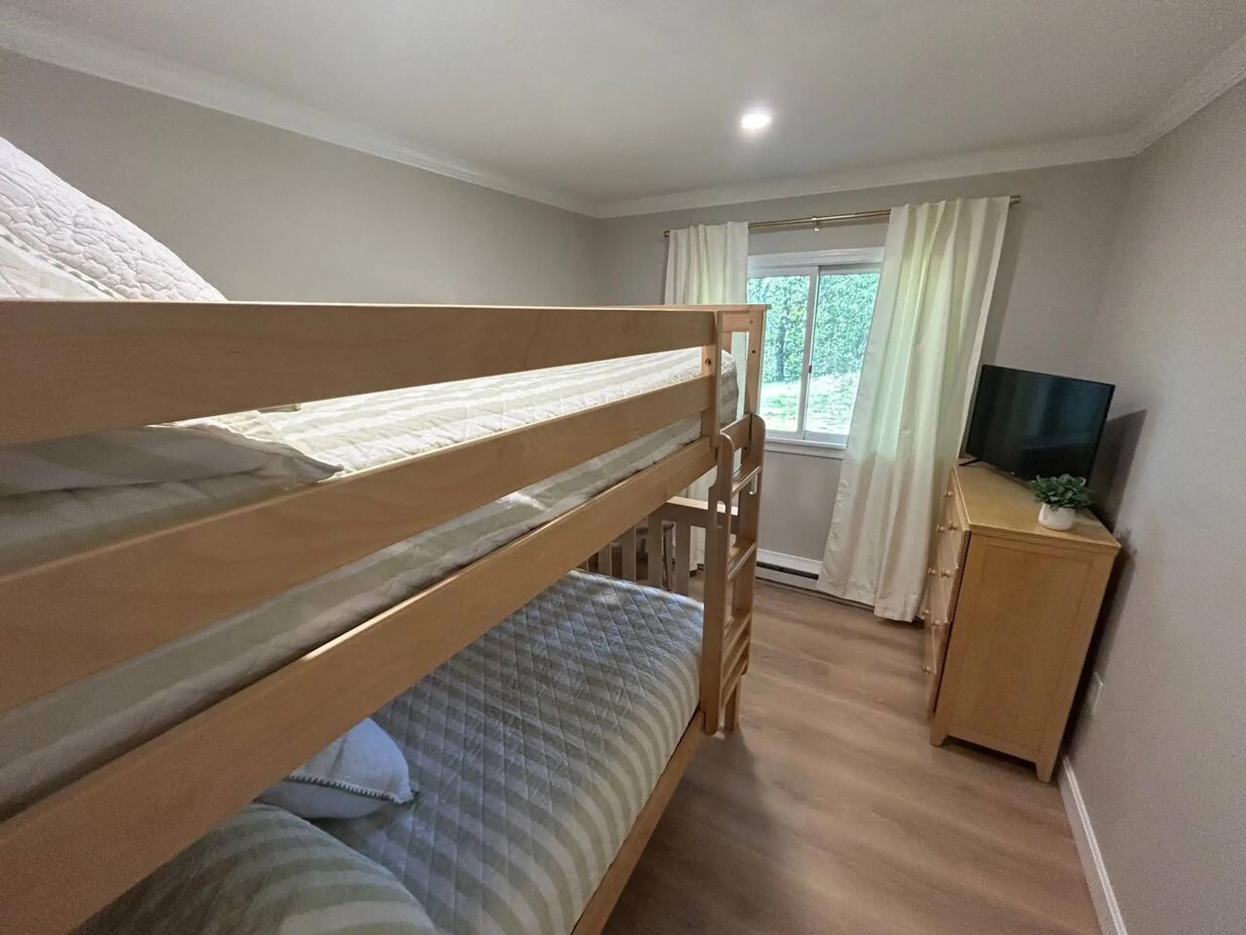 30 Linderhof Golf Course Road, Unit C1 Bartlett, NH 03838 - Photo 16 of 23