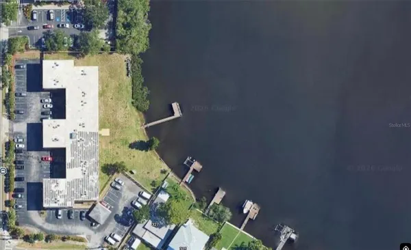 $1,200 | 8701 4th Street North, Unit 208, St. Petersburg, FL 33702