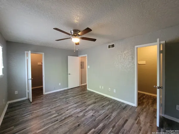 $750 | 516 Gentleman Road, Unit 17, Balcones Heights, TX 78201