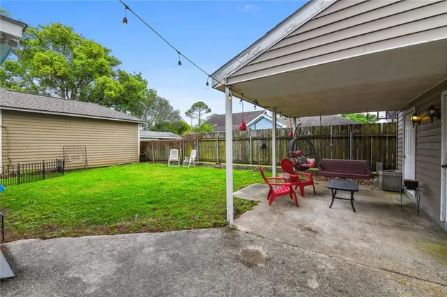 $1,800 | 4731 Marigny Street, New Orleans, LA 70122