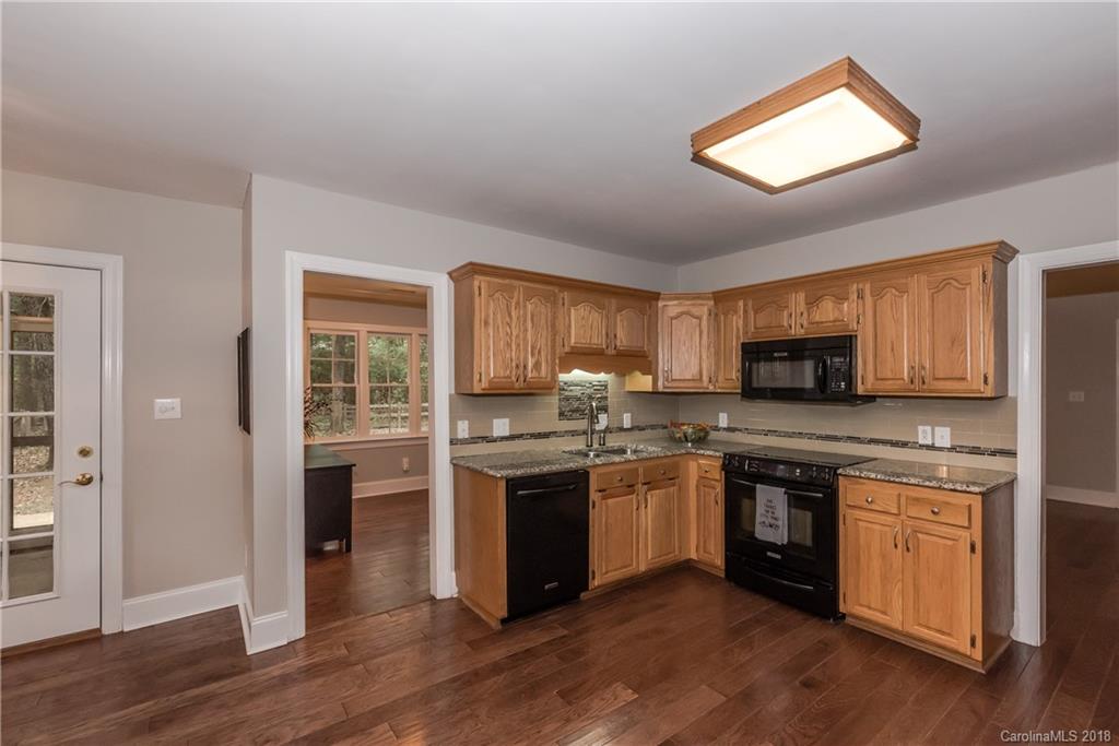 8109 Stevens Mill Road, Unit 58 Matthews, NC 28104 - Photo 14 of 30 Gallery Image 14