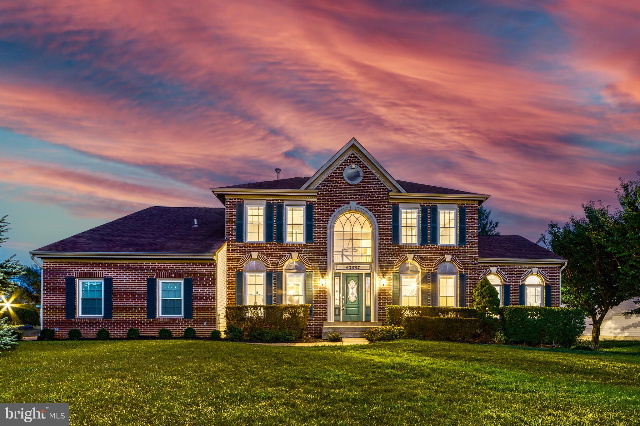 43867 Grottoes Drive Ashburn, VA 20147 - Photo 1 of 67