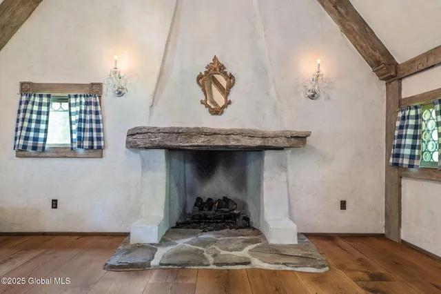 $525,000 | 372 Jones Hill Road, Jefferson, NY 12167