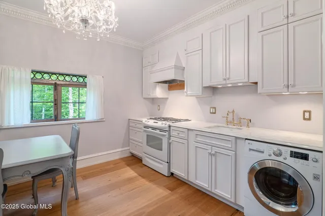 $525,000 | 372 Jones Hill Road, Jefferson, NY 12167