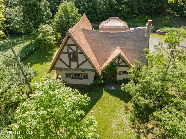 $525,000 | 372 Jones Hill Road, Jefferson, NY 12167