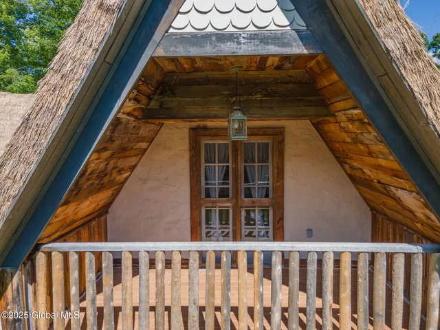 $525,000 | 372 Jones Hill Road, Jefferson, NY 12167