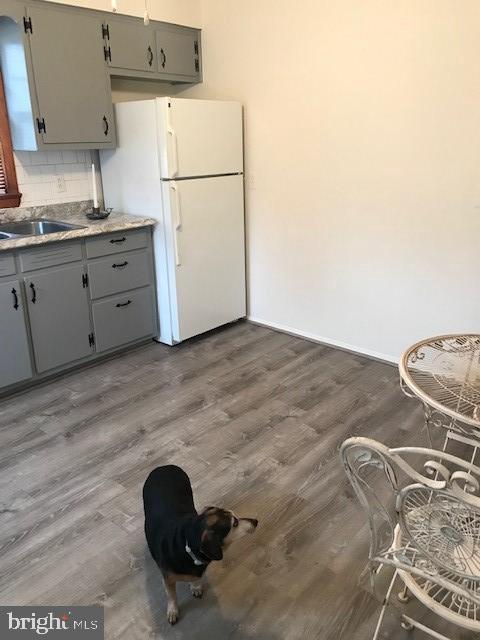 411 North Duey Road Remington, VA 22734 - Photo 5 of 21 Kitchen with table space