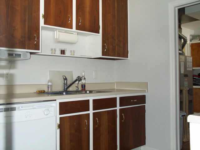141 North Gould Road Columbus, OH 43209 - Photo 2 of 5